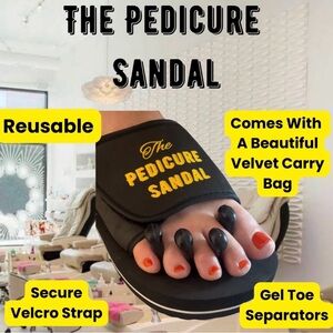 Black Pedicure Sandal with Gel Toe Separators